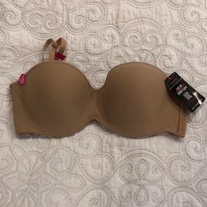 Maidenform strapless bra in nude